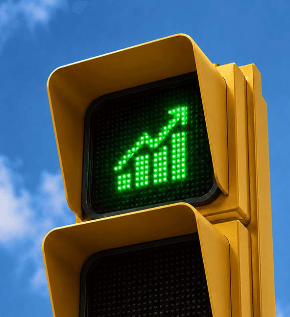 Traffic light showing a growth chart icon on green